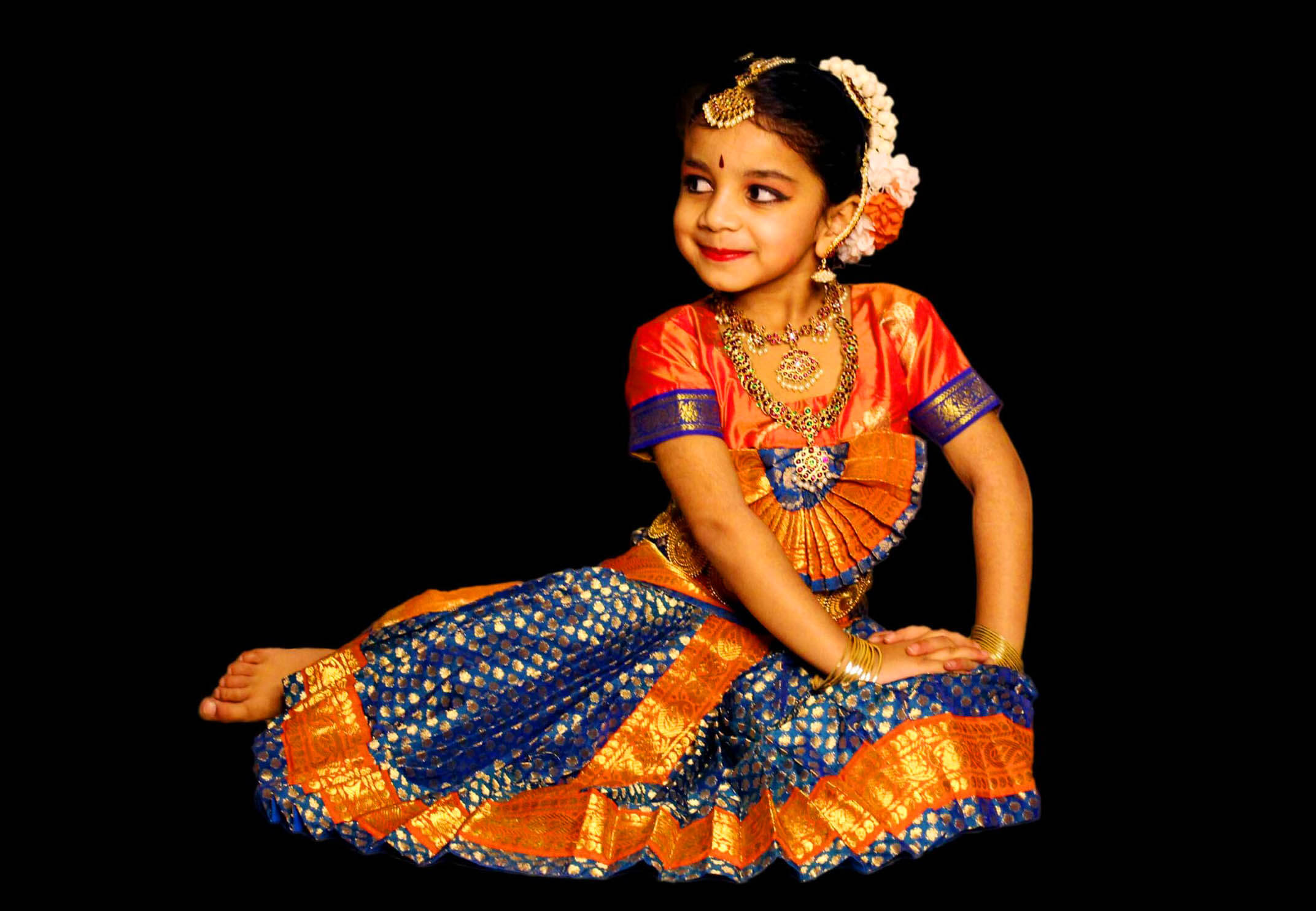 Young Bharatanatyam dancer at college cultural fest